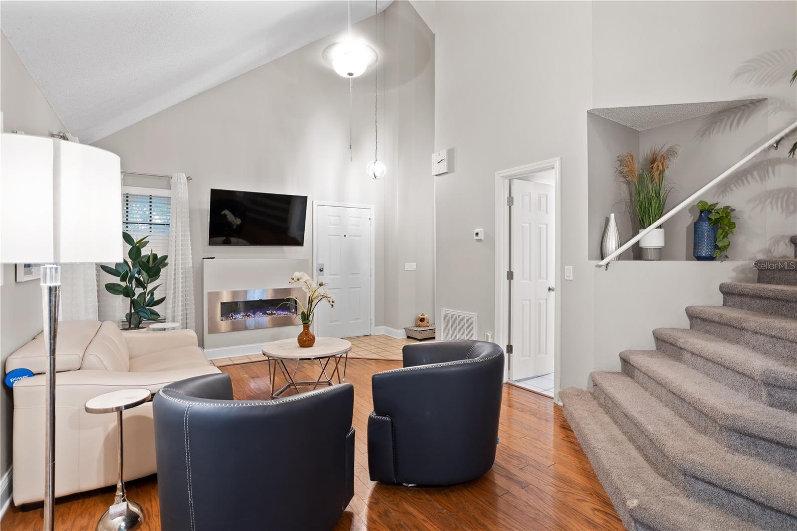 938 SOUTHRIDGE TRAIL