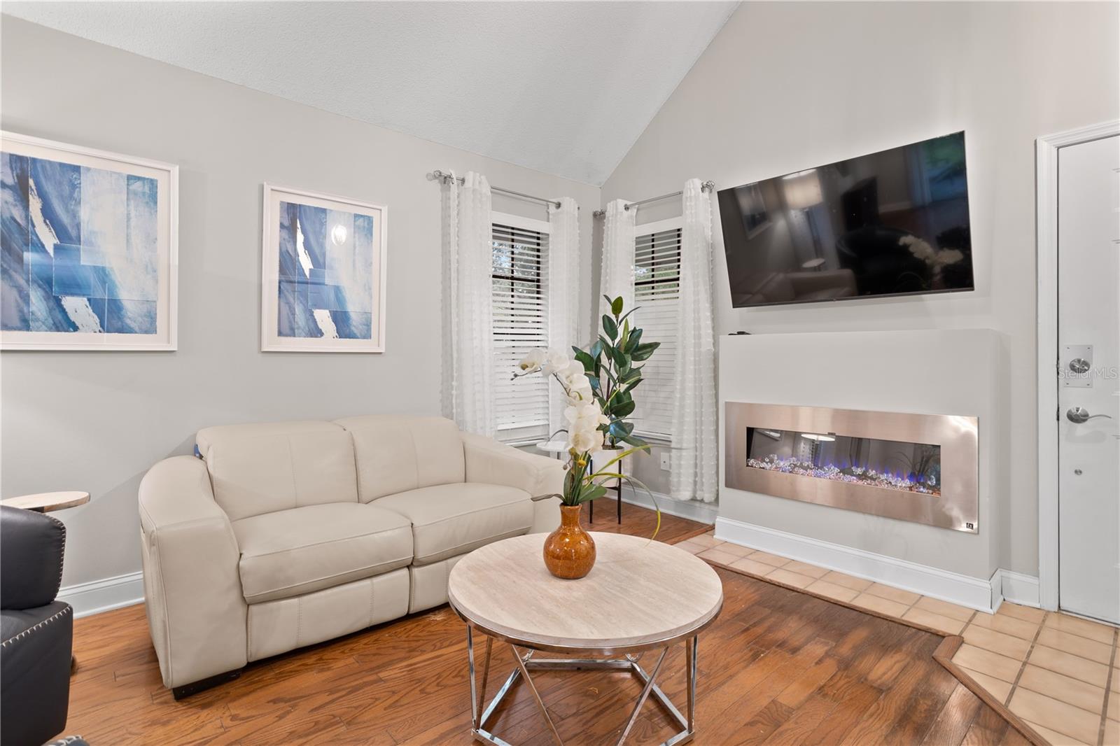 938 SOUTHRIDGE TRAIL