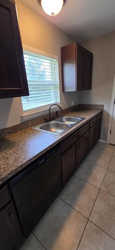 Tiny photo for 16221 SW 28th Court, Ocala, FL 34473 (MLS # OM734597)