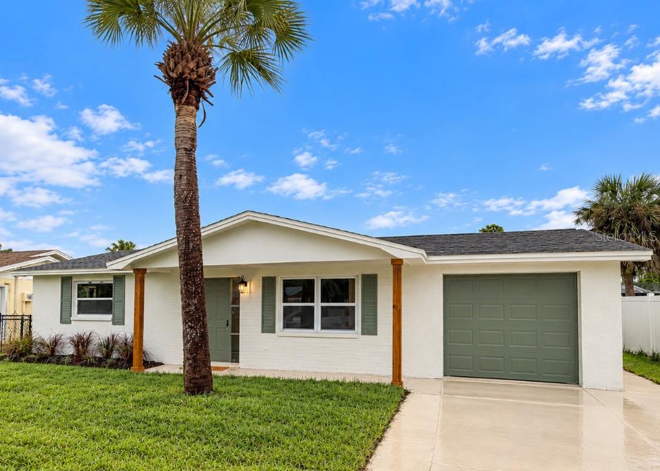 Photo of 10032 Kingswood Lane, Port Richey, FL 34668 (MLS # W7890558)