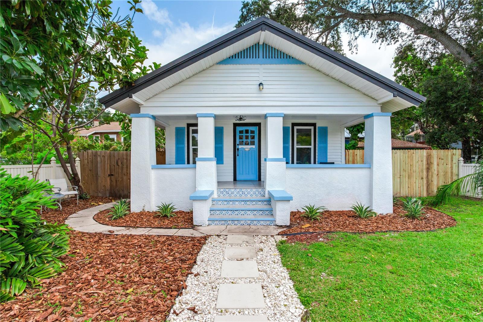 View ST PETERSBURG, FL 33713 house