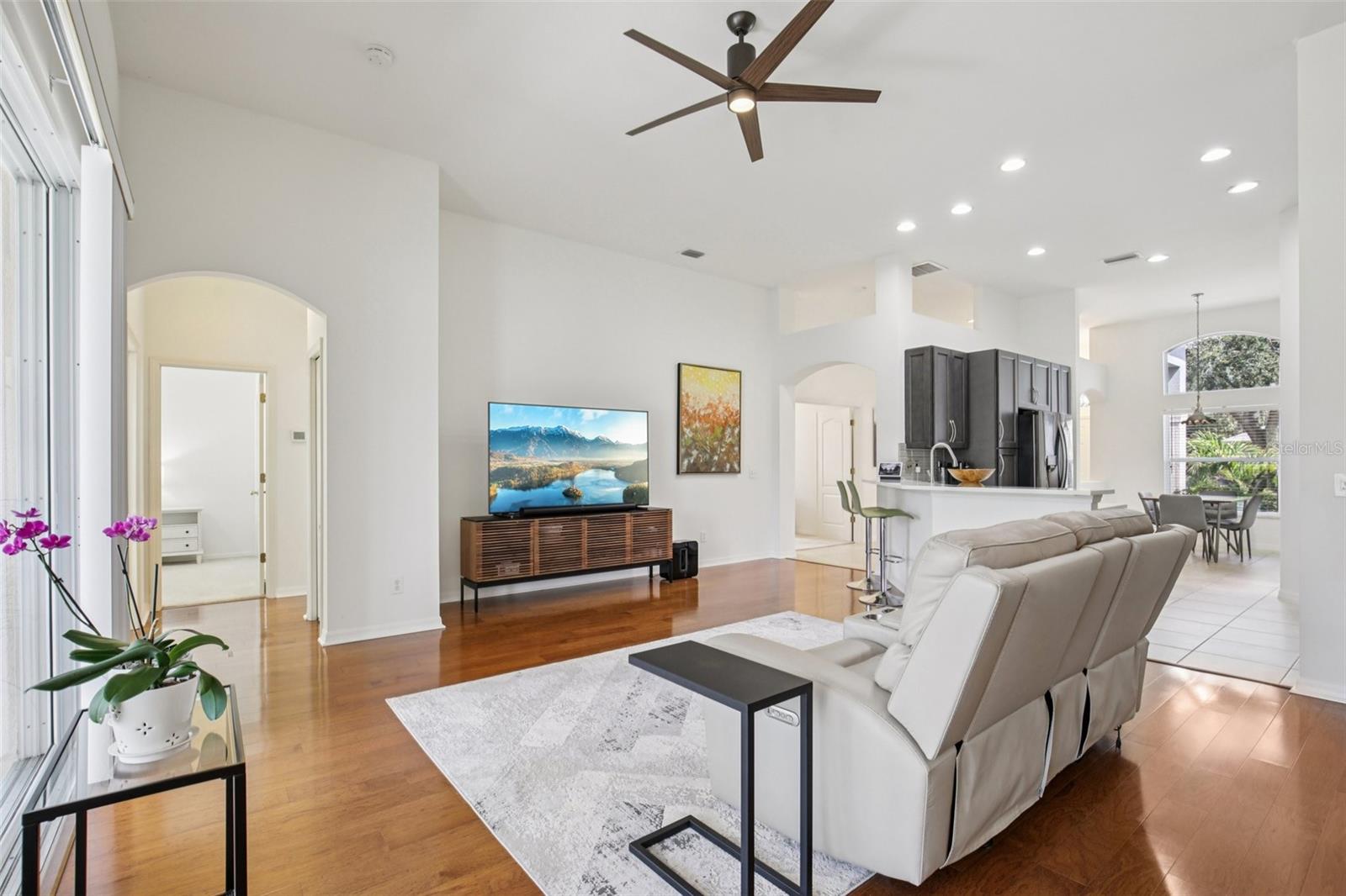 THE OAKS AT WOODLAND PARK PH 1 - Residential