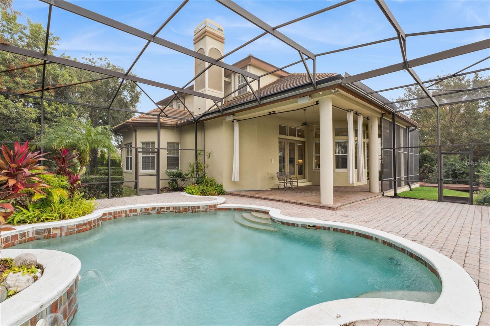 JOHNS COVE 43/104 - Residential