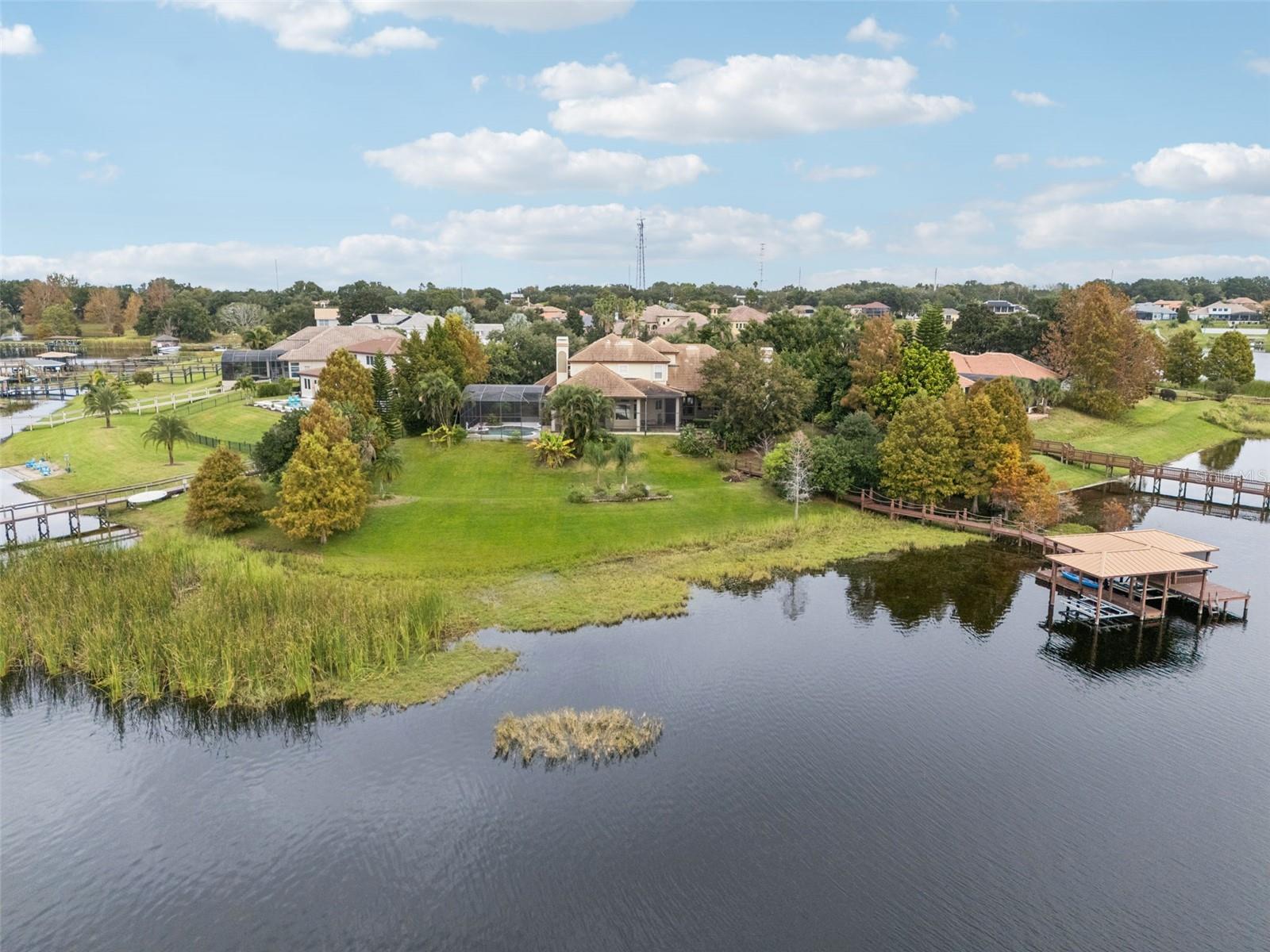 JOHNS COVE 43/104 - Residential