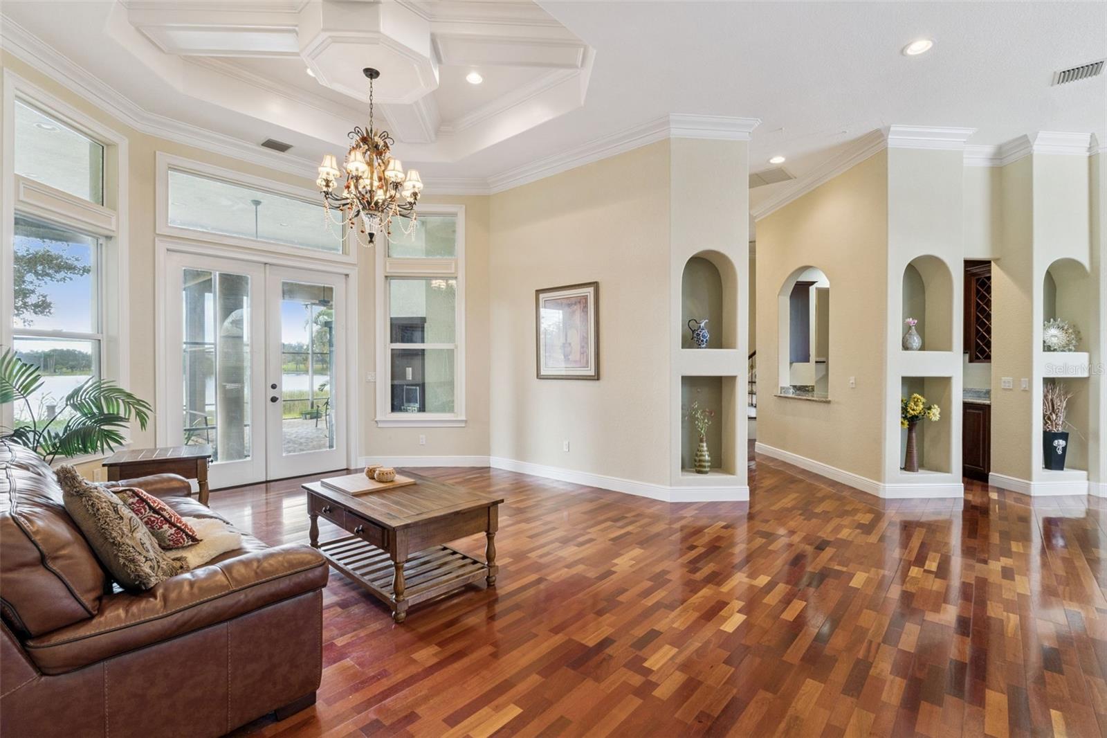 JOHNS COVE 43/104 - Residential