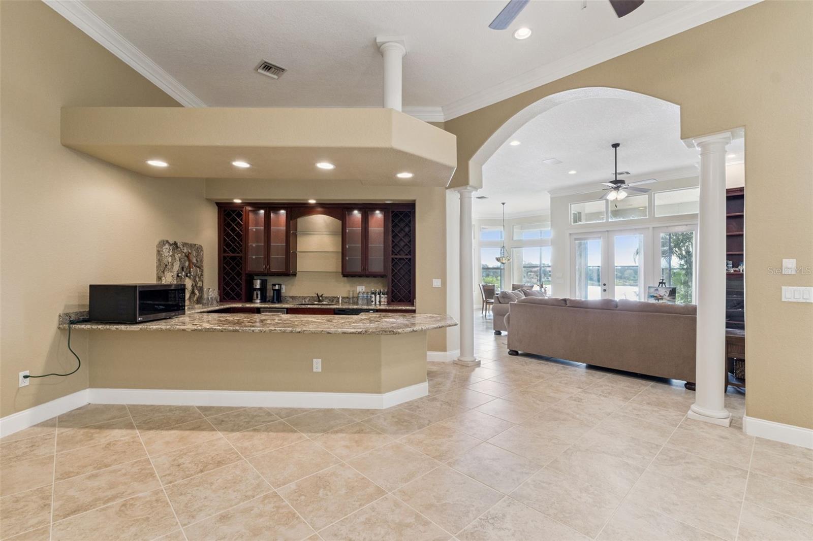 JOHNS COVE 43/104 - Residential