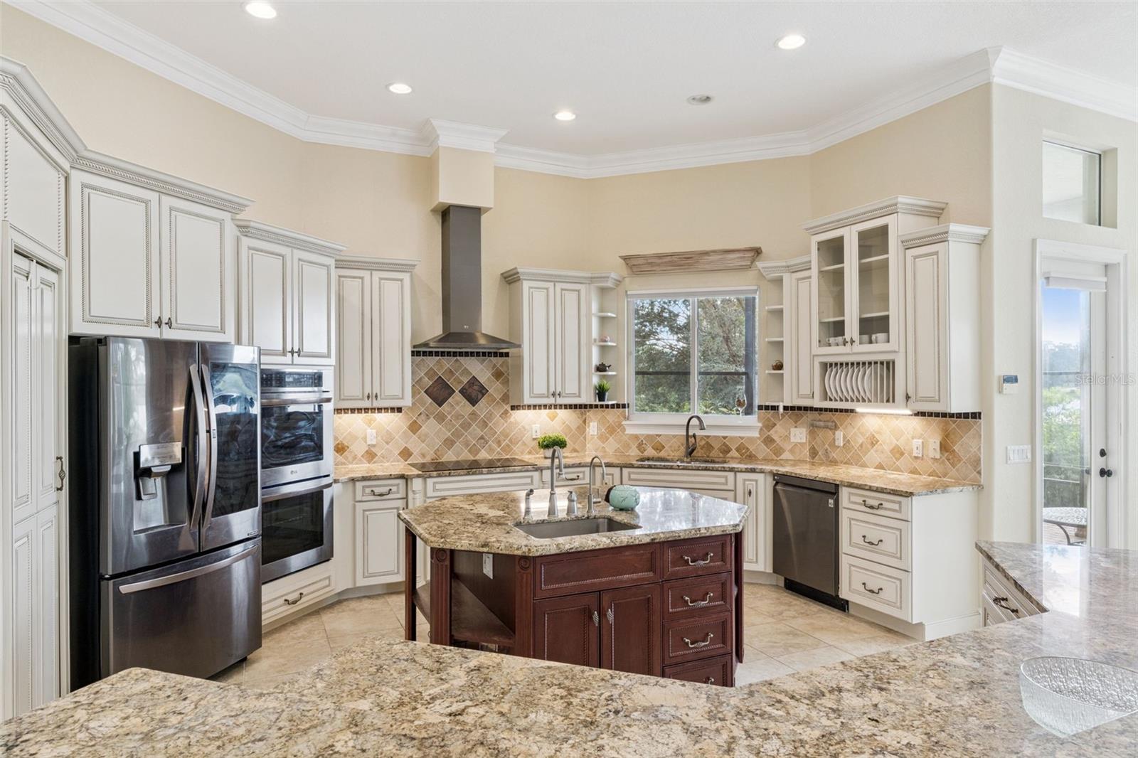 JOHNS COVE 43/104 - Residential