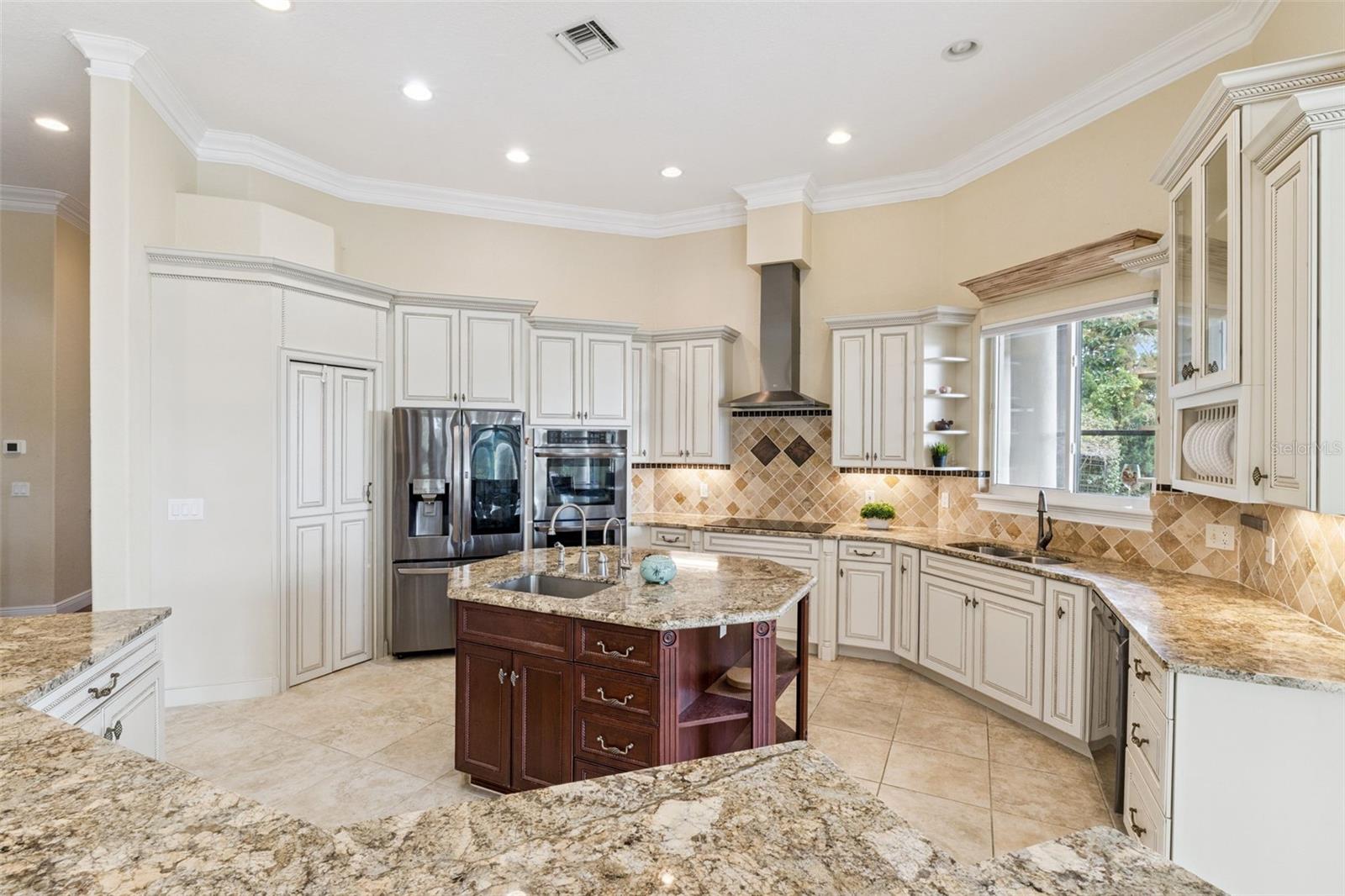 JOHNS COVE 43/104 - Residential