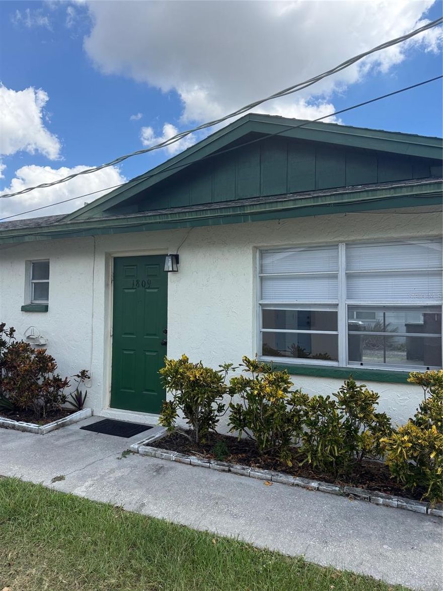 Welcome home to this beautifully updated 2-bedroom, 1-bathroom residence in the heart of Sarasota. Inside, you’ll find a freshly renovated kitchen featuring granite countertops, modern cabinetry, along with a stylishly remodeled bathroom, creating a bright and inviting space.
Enjoy the convenience of an indoor laundry room, a rare find at this price point, and relax outdoors on the uncovered backyard patio—perfect for morning coffee or evening unwinding.
Located just minutes from shopping, dining, world-class beaches, and all that Sarasota has to offer, this home blends comfort with lifestyle.