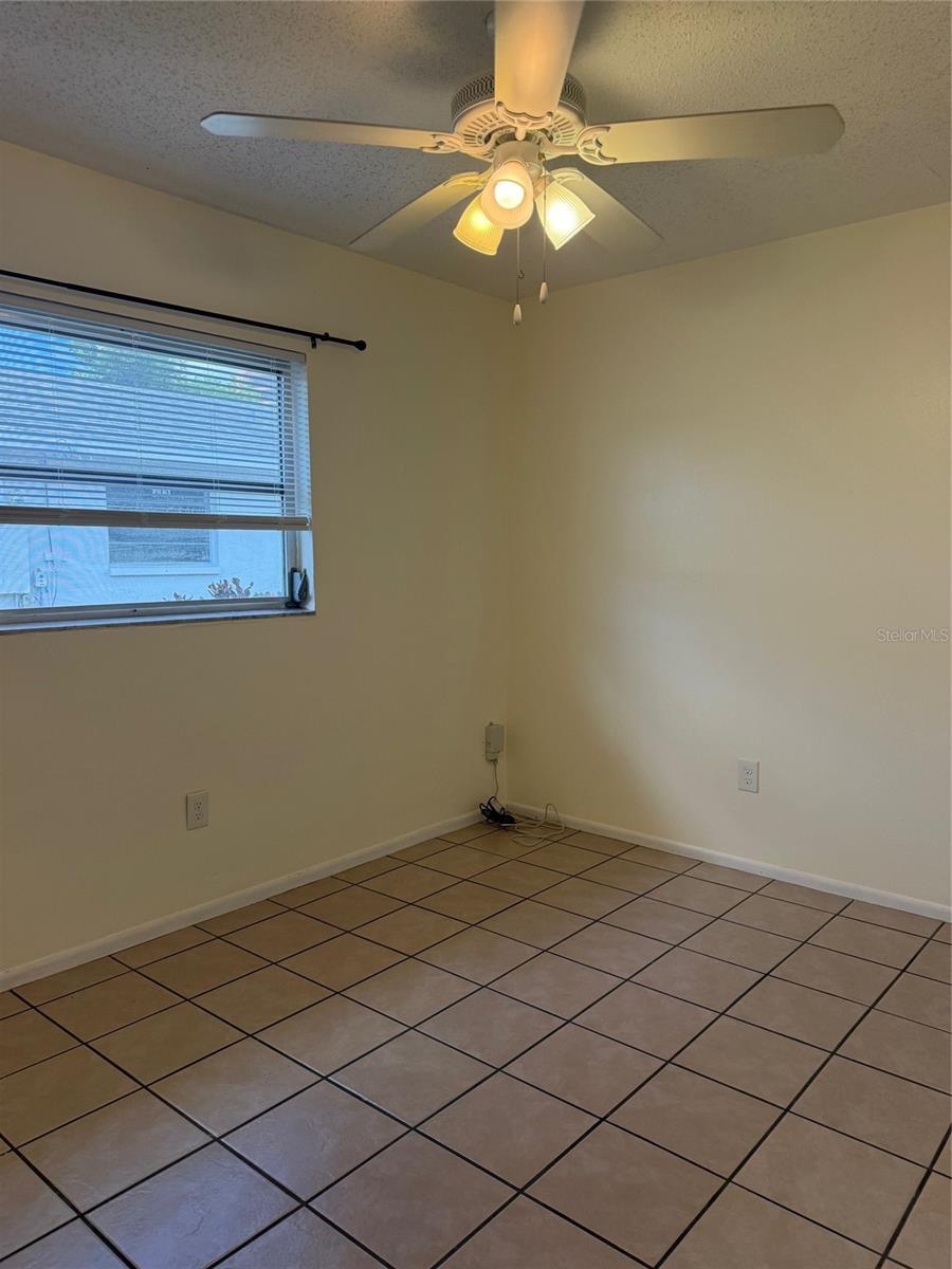 NORTH VAMO SUB 2 - Residential Lease