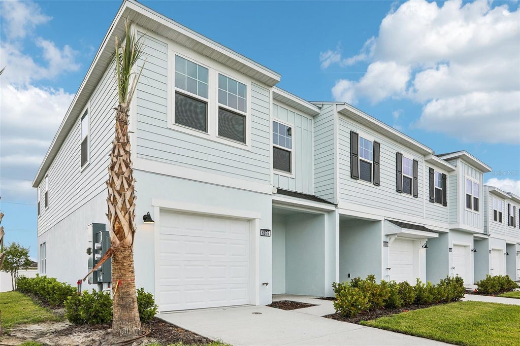 Photo of 6876 Holcombe Down Drive, Zephyrhills, FL 33541 (MLS # TB8519204)