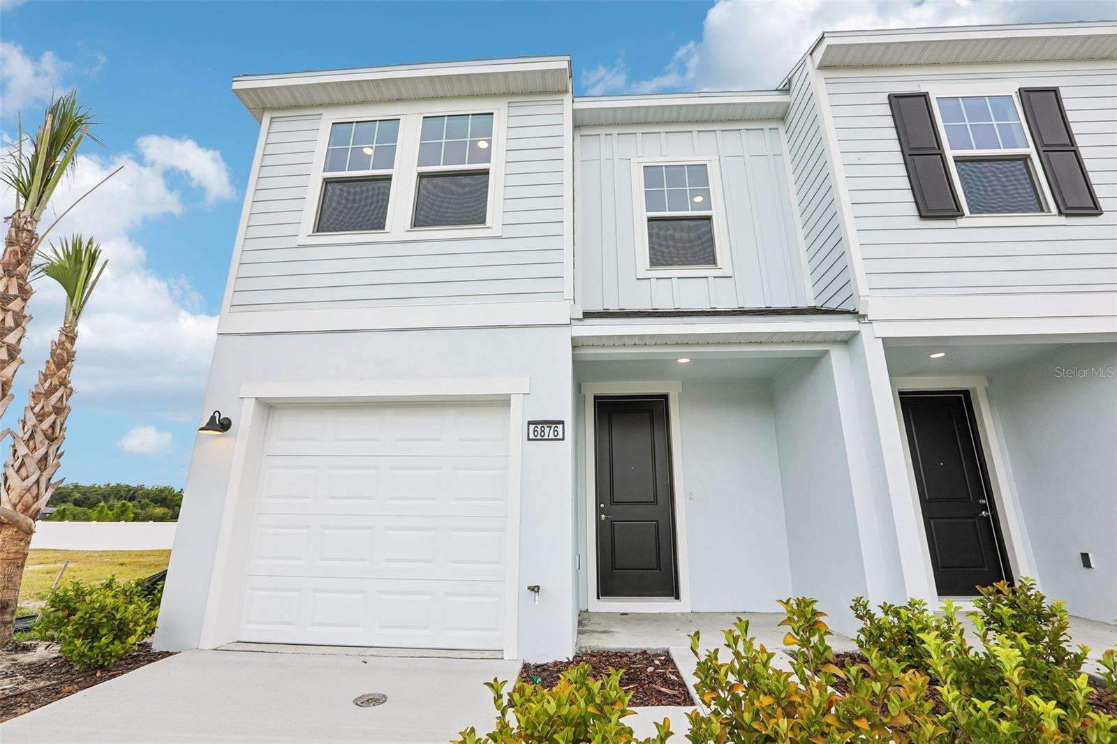 6876 HOLCOMBE DOWN DRIVE