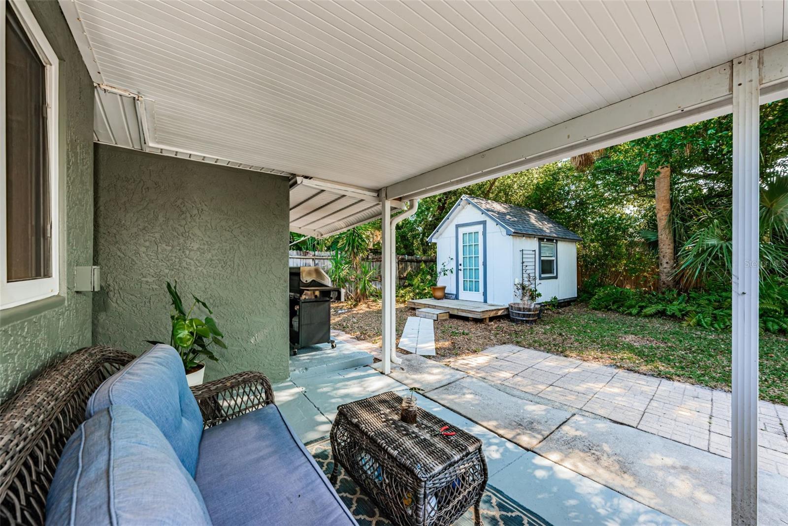 MEADOW LAWN 1ST ADD - Residential