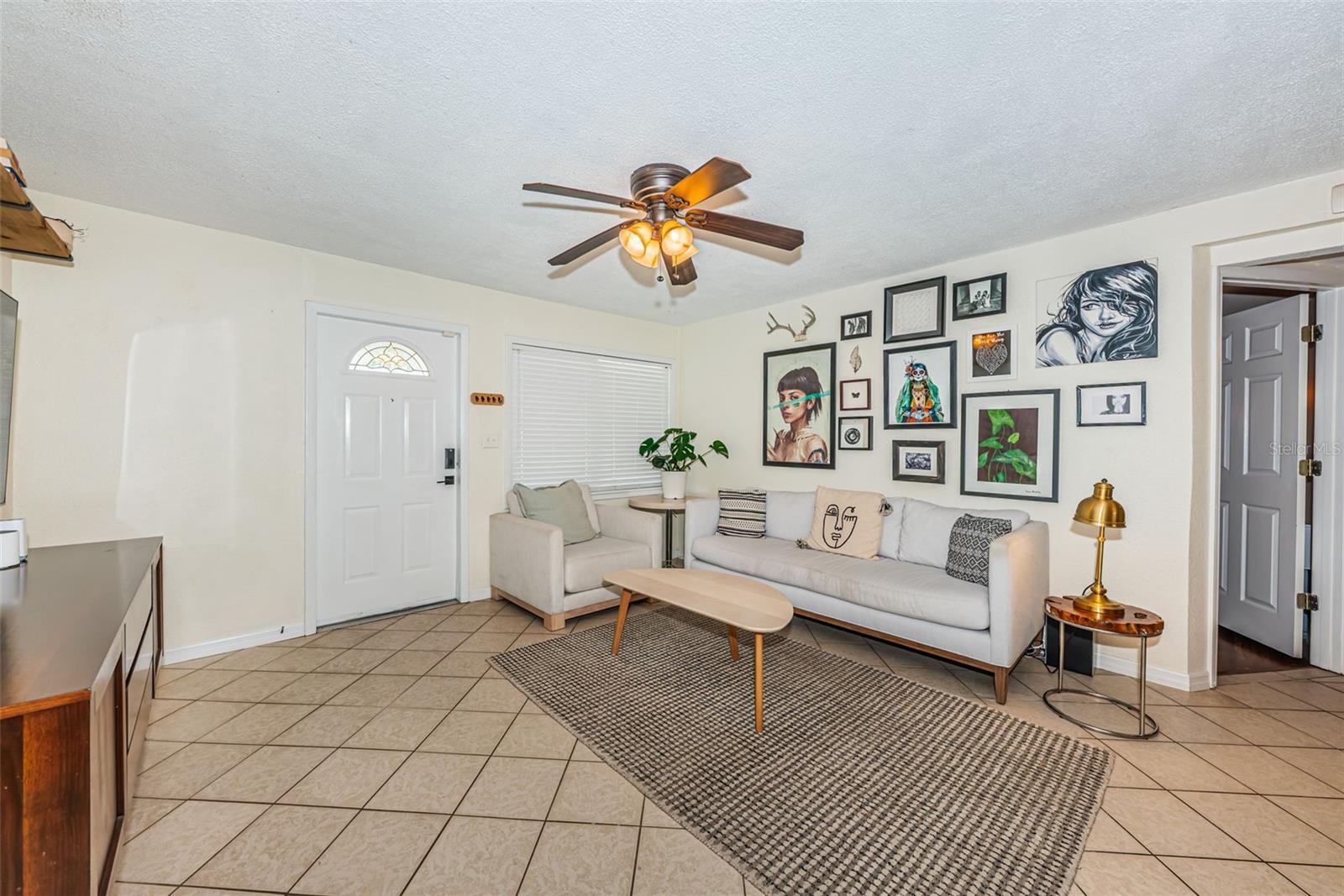 MEADOW LAWN 1ST ADD - Residential