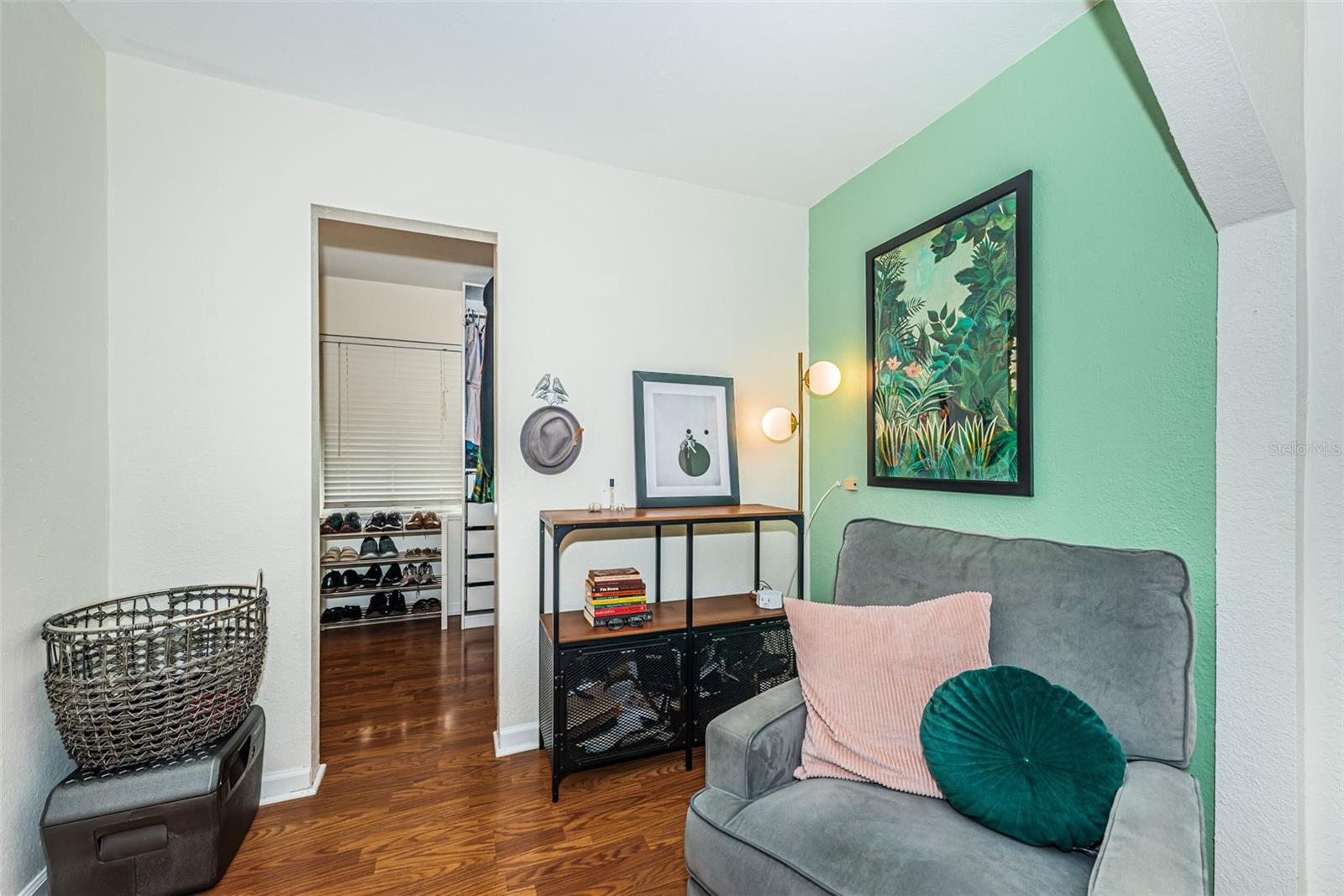 MEADOW LAWN 1ST ADD - Residential