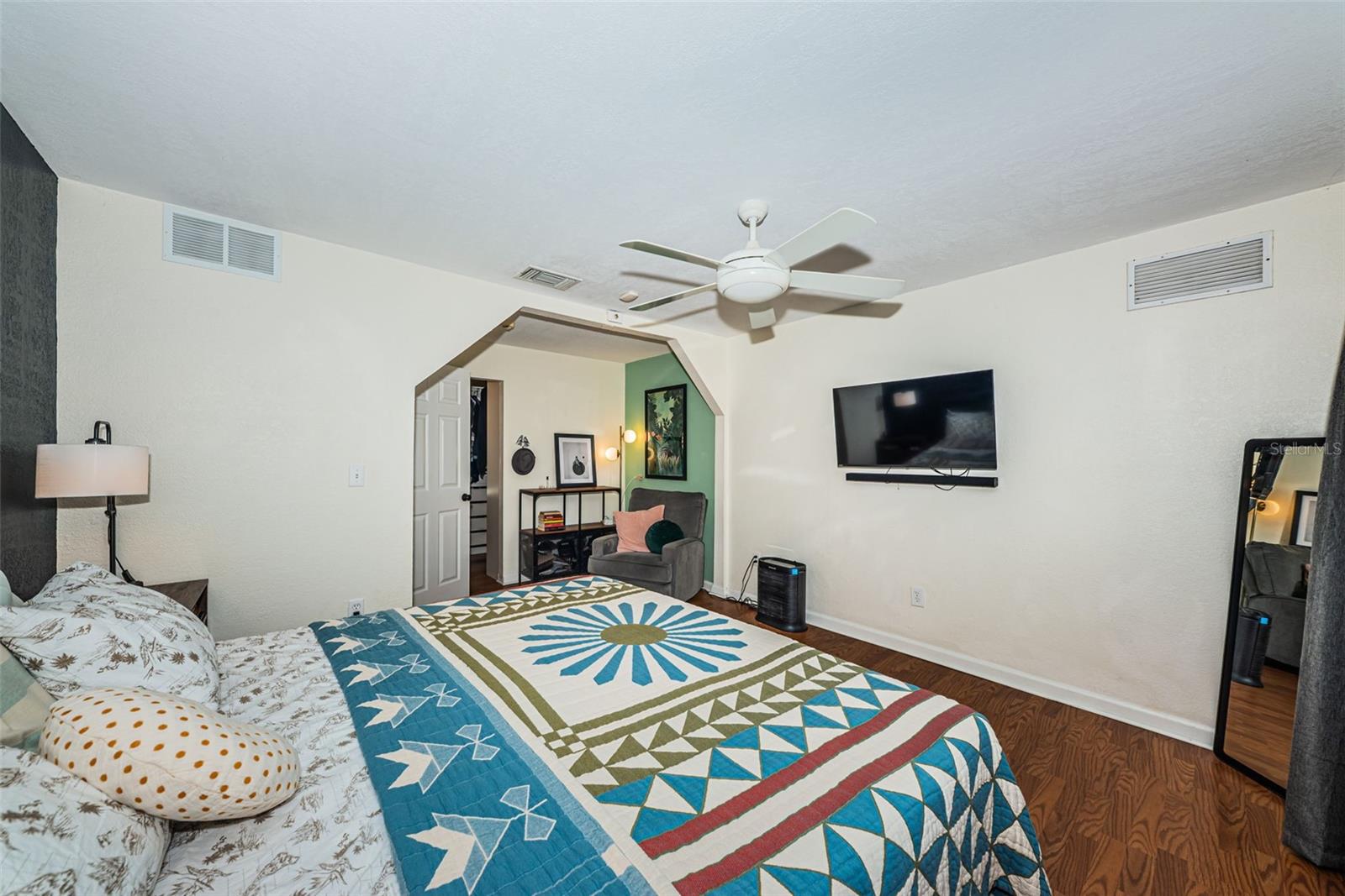 MEADOW LAWN 1ST ADD - Residential