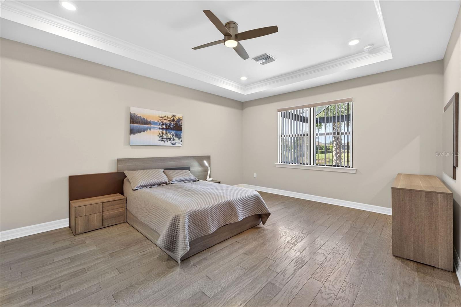 ISLANDWALK - Residential