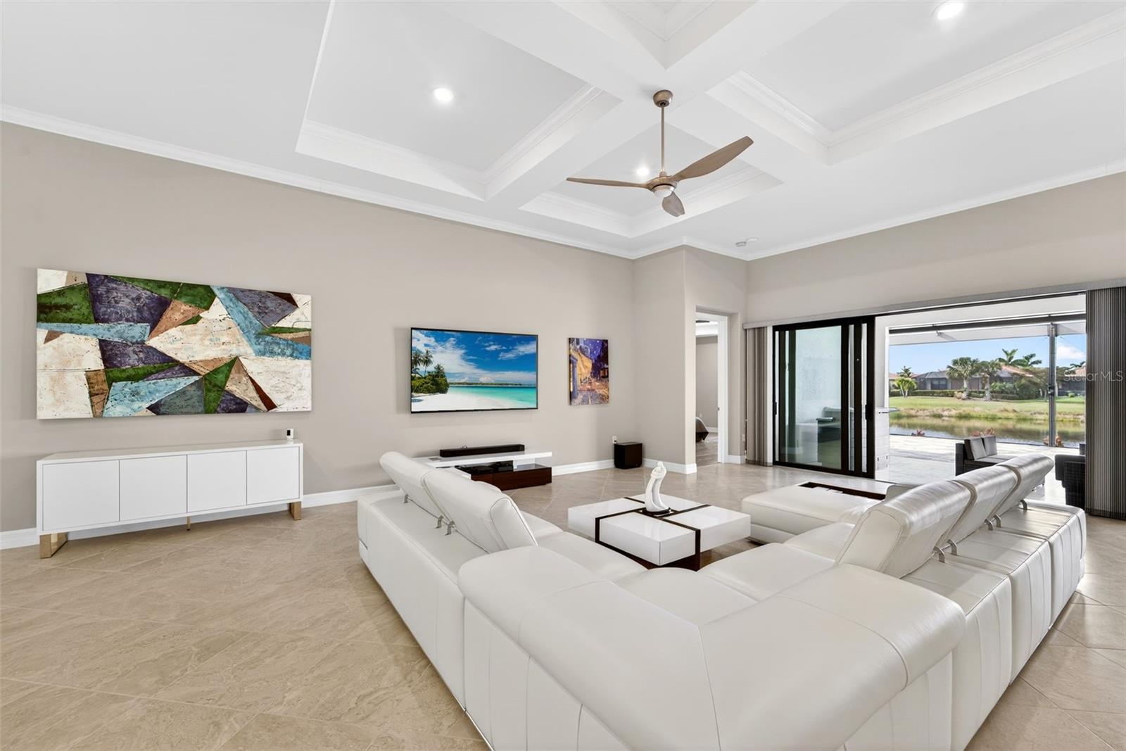 ISLANDWALK - Residential