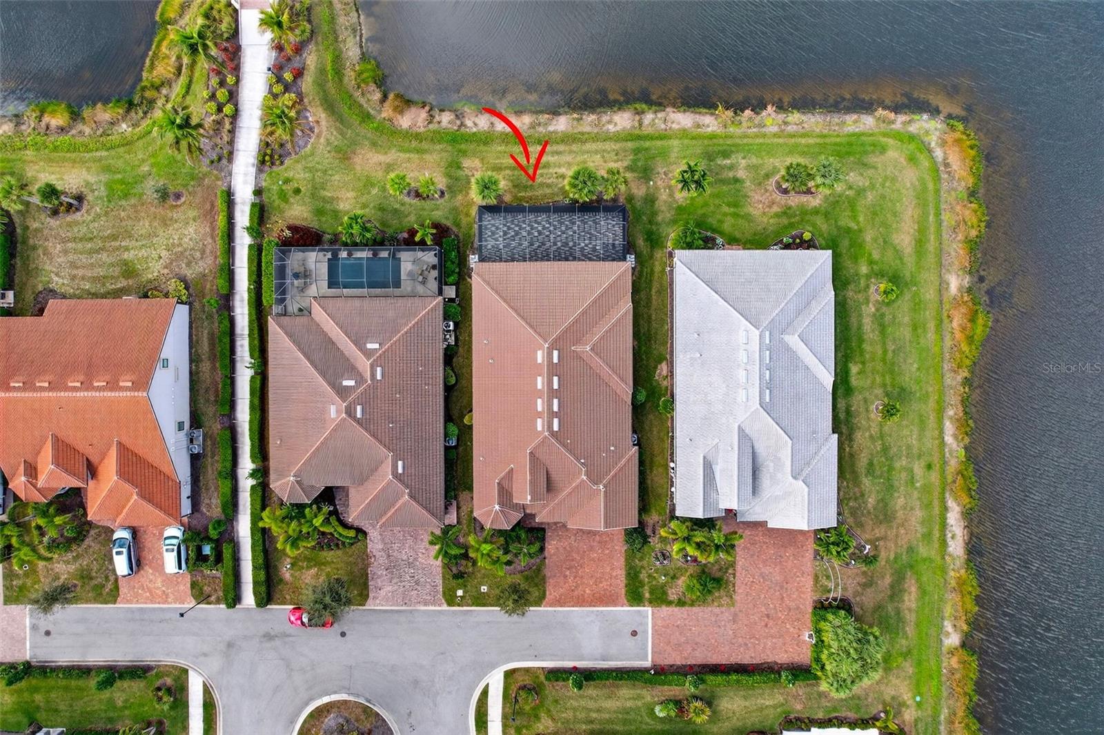 ISLANDWALK - Residential