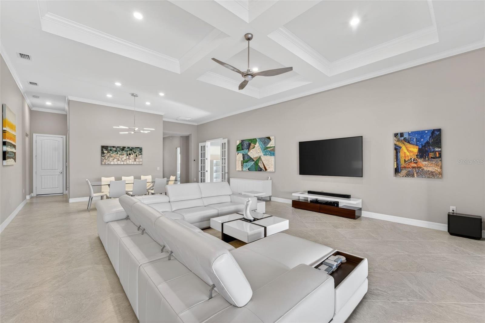 ISLANDWALK - Residential