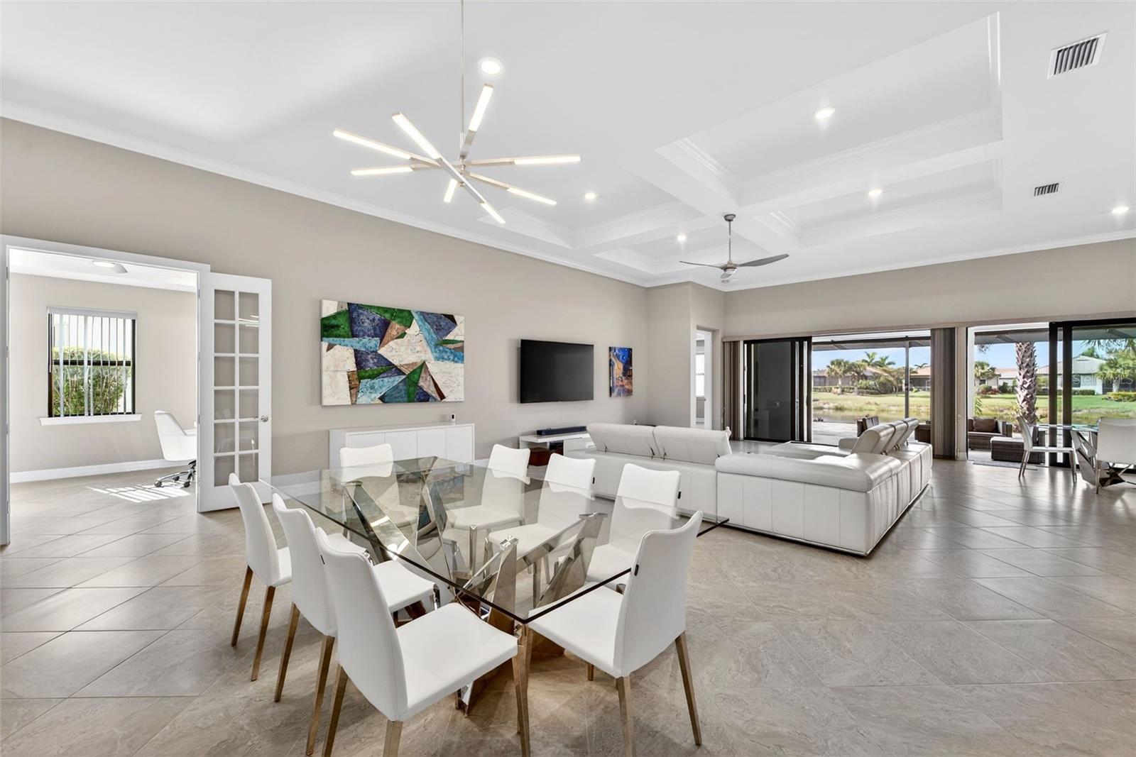 ISLANDWALK - Residential