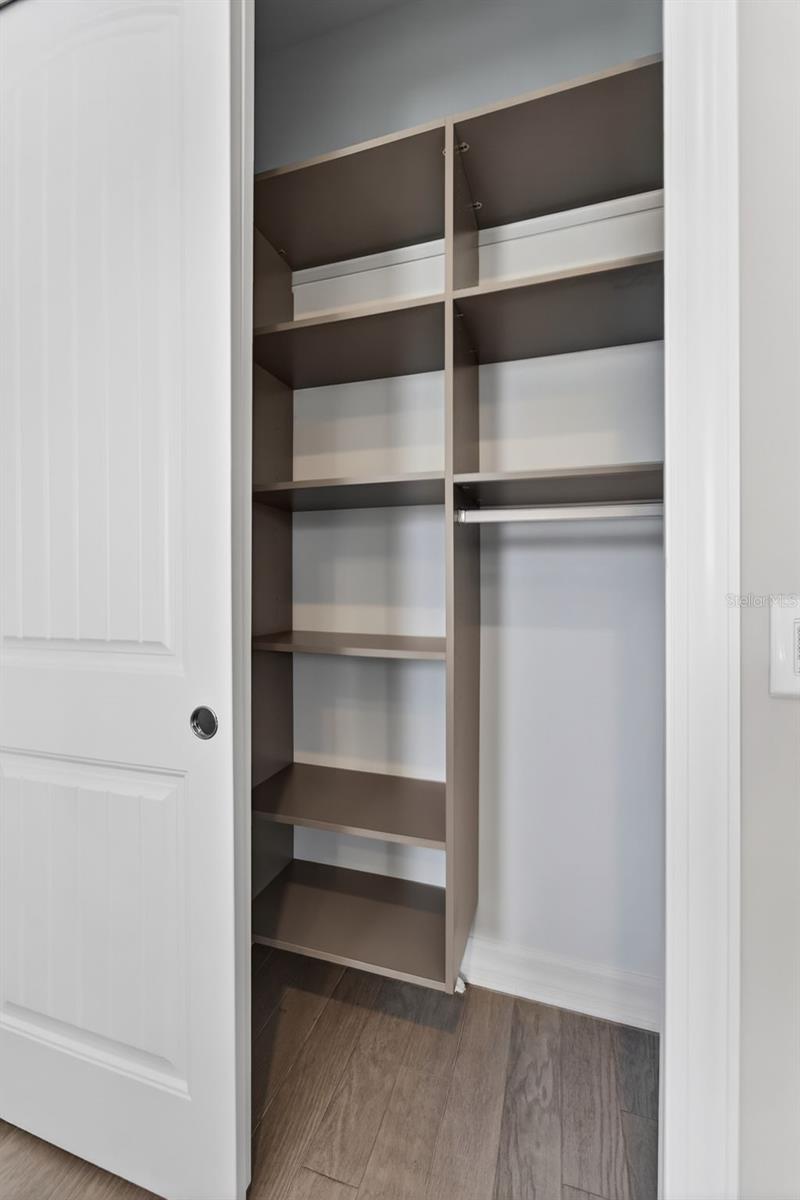 ISLANDWALK - Residential