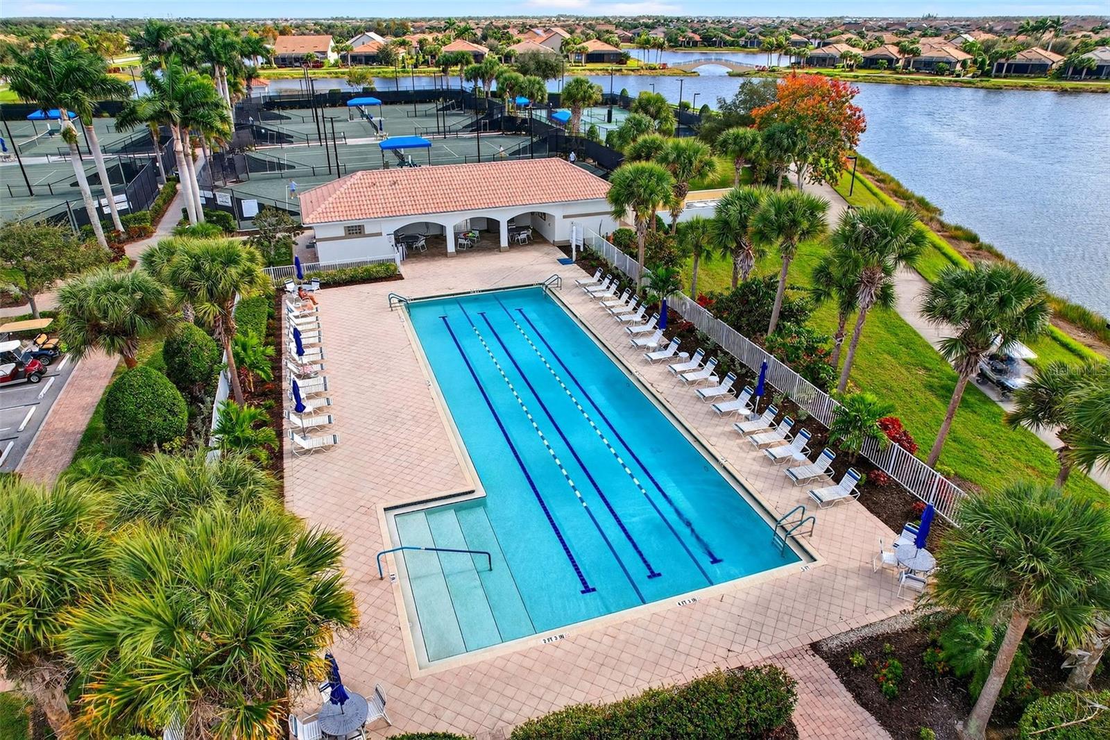 ISLANDWALK - Residential