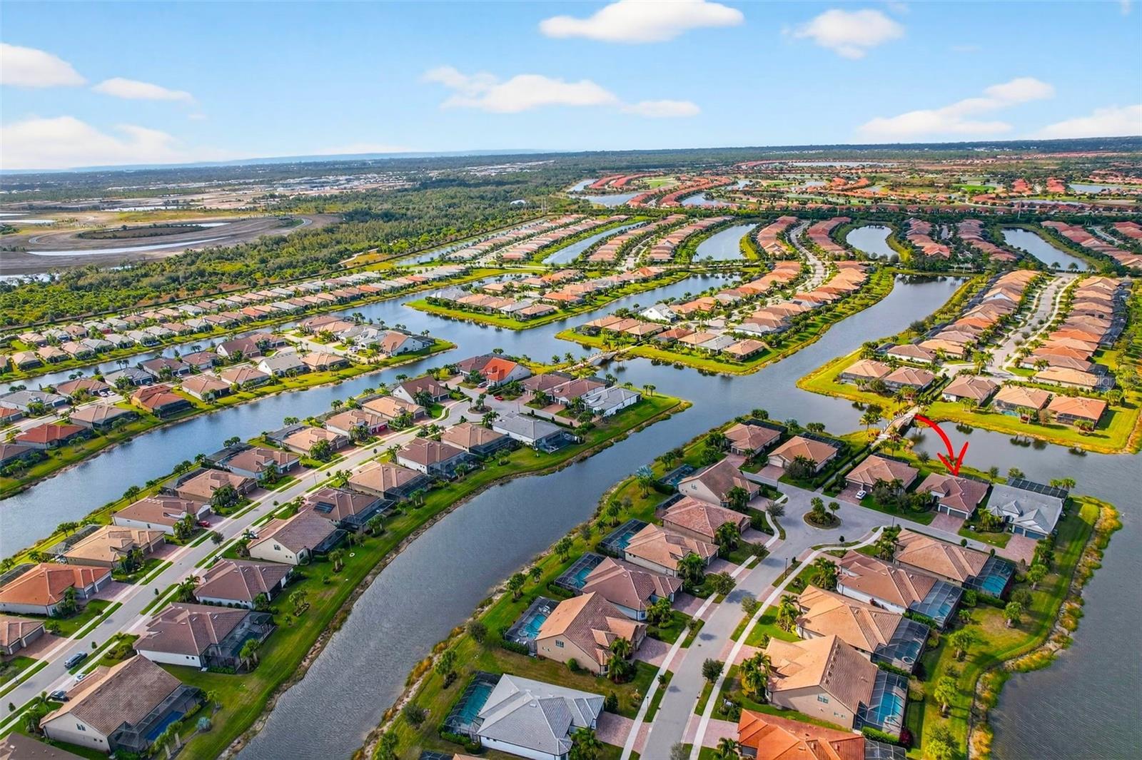 ISLANDWALK - Residential