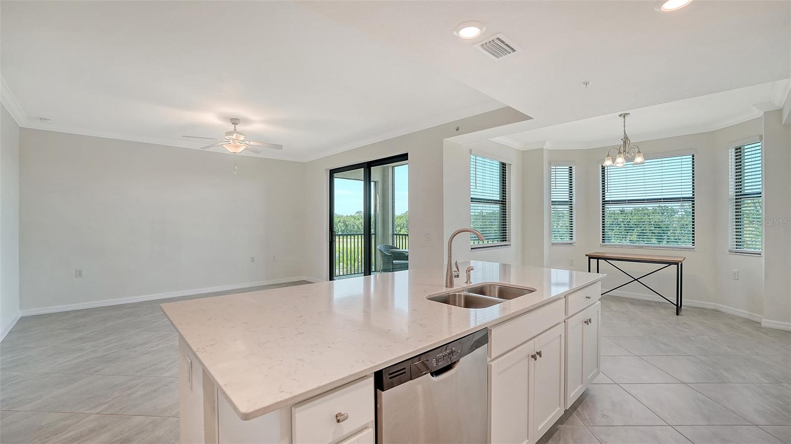 TERRACE V AT LAKEWOOD NATIONAL PH II - Residential