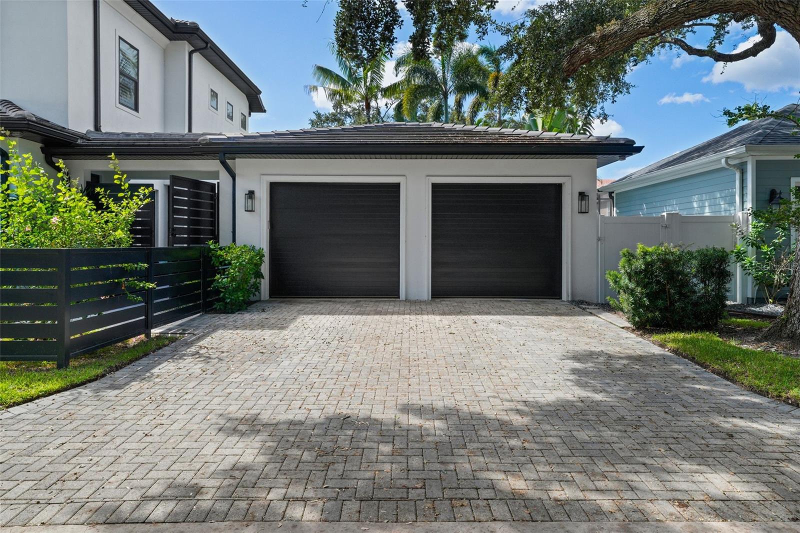 HARBOR VIEW PALMS - Residential