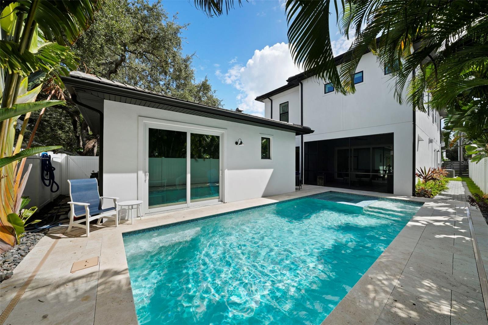 HARBOR VIEW PALMS - Residential