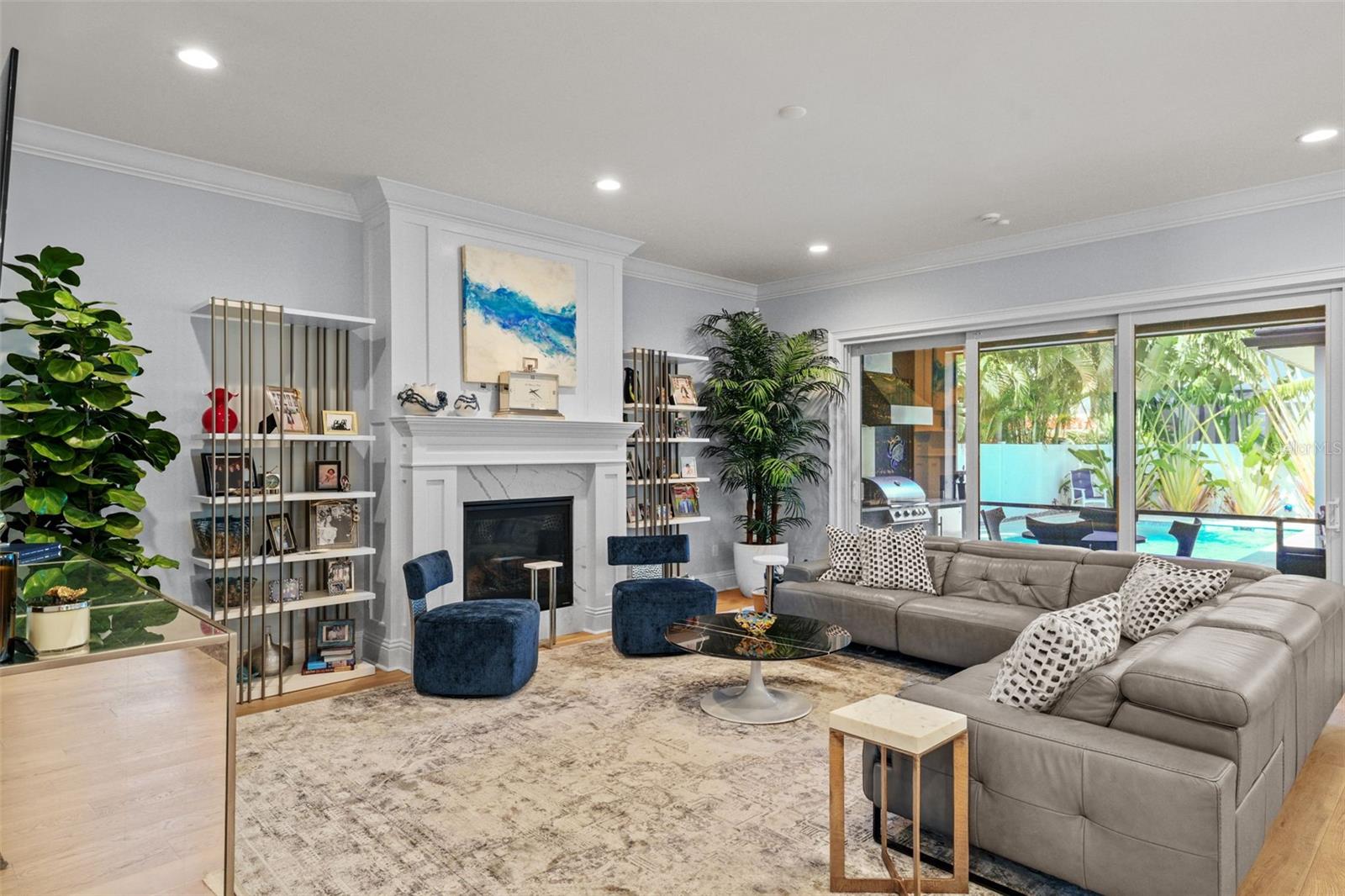 HARBOR VIEW PALMS - Residential