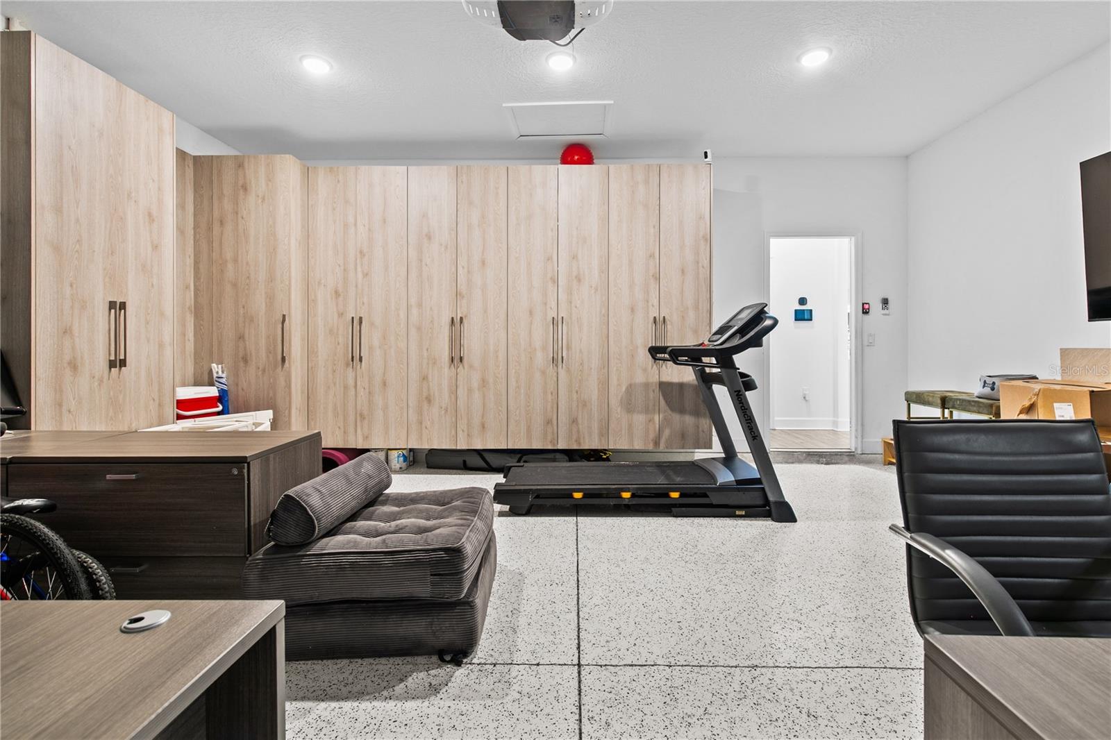 STARWOOD PH N-1B SOUTH - Residential