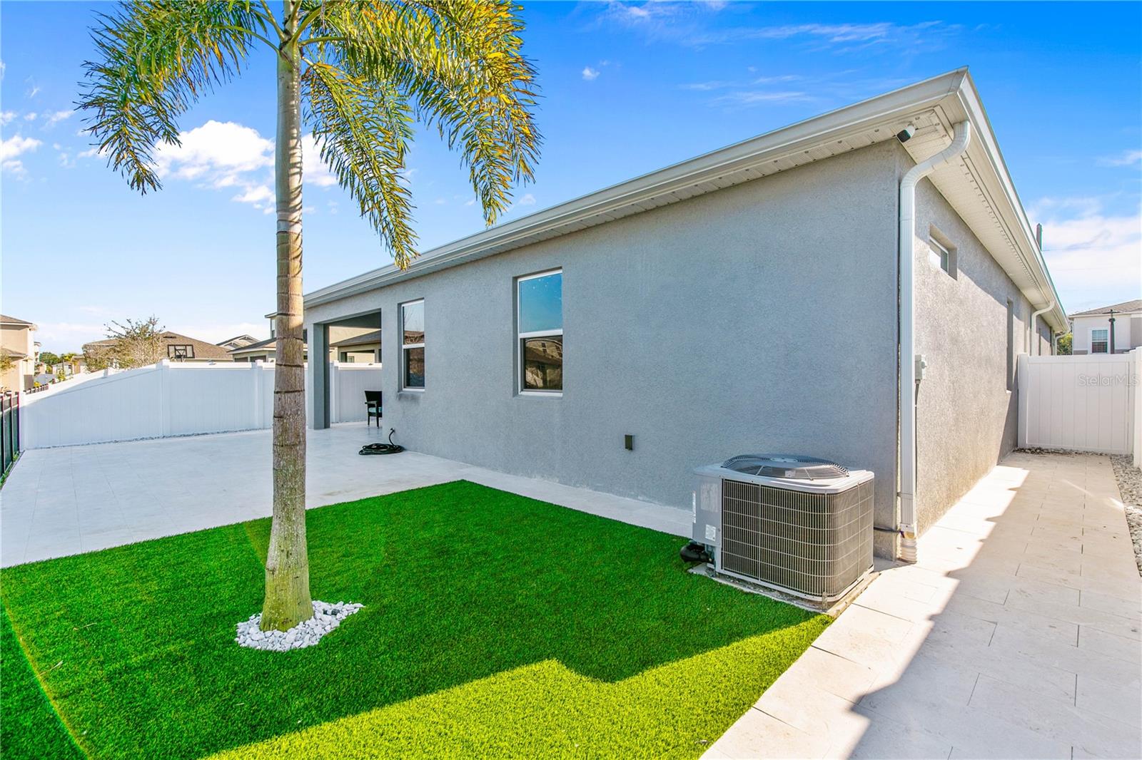 STARWOOD PH N-1B SOUTH - Residential