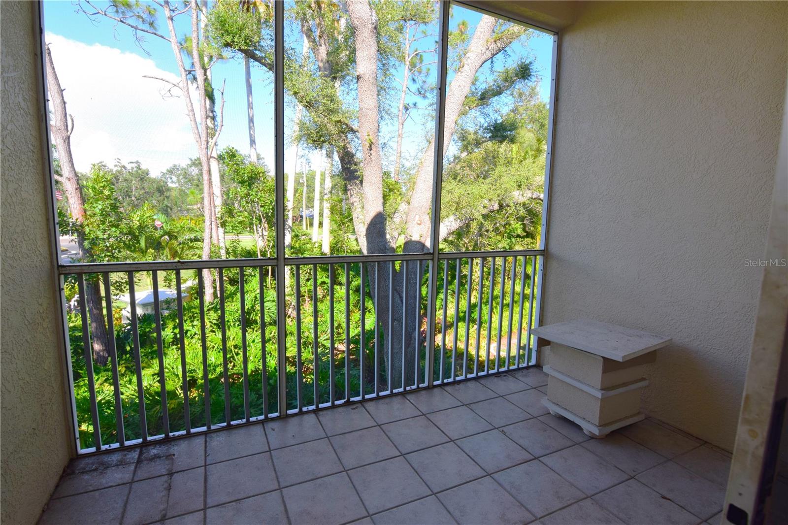 PINESTONE AT PALMER RANCH - Residential Lease
