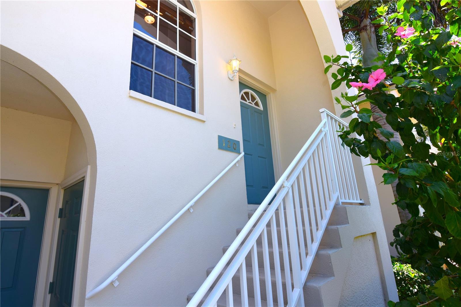 PINESTONE AT PALMER RANCH - Residential Lease