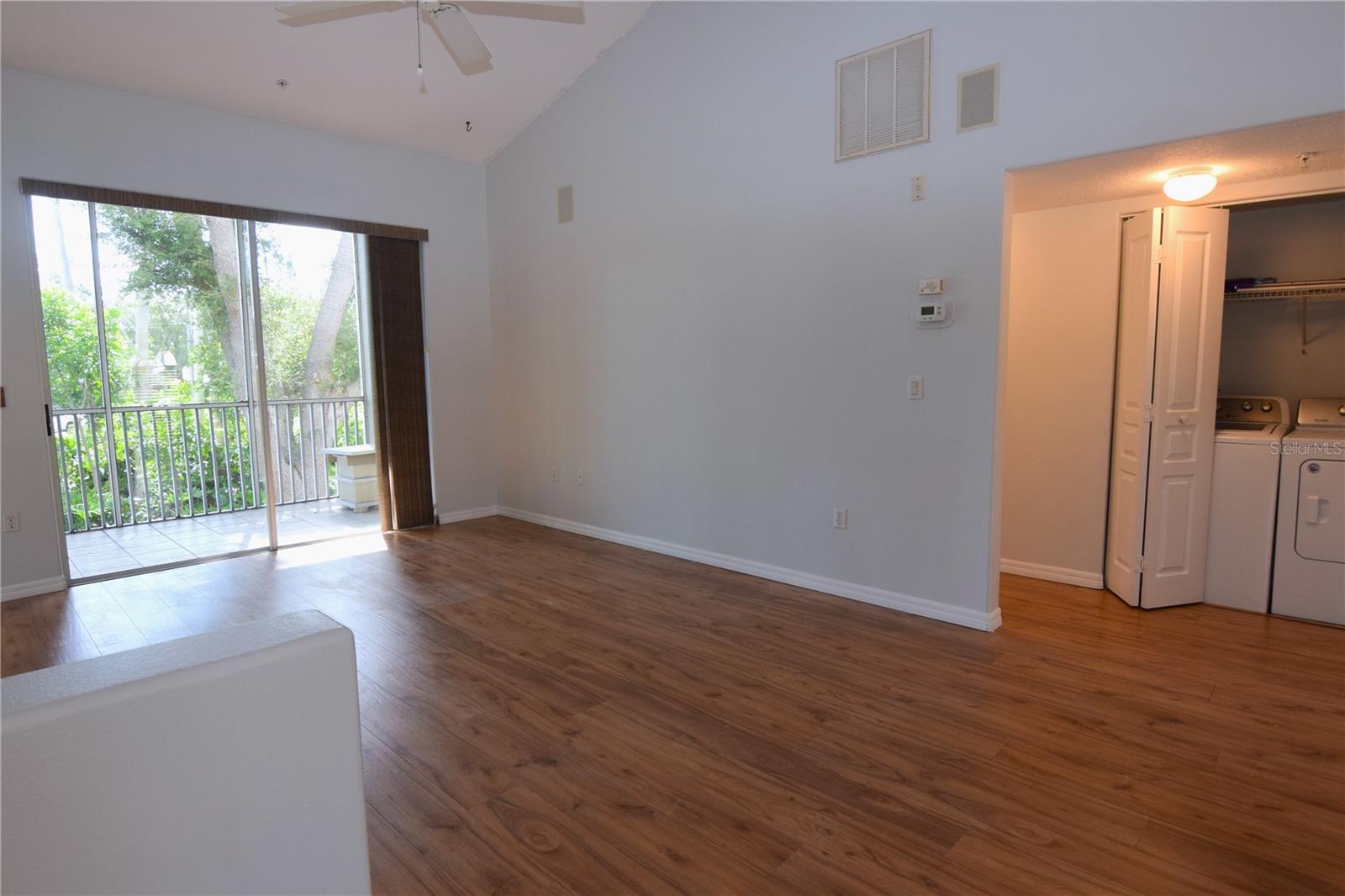 PINESTONE AT PALMER RANCH - Residential Lease