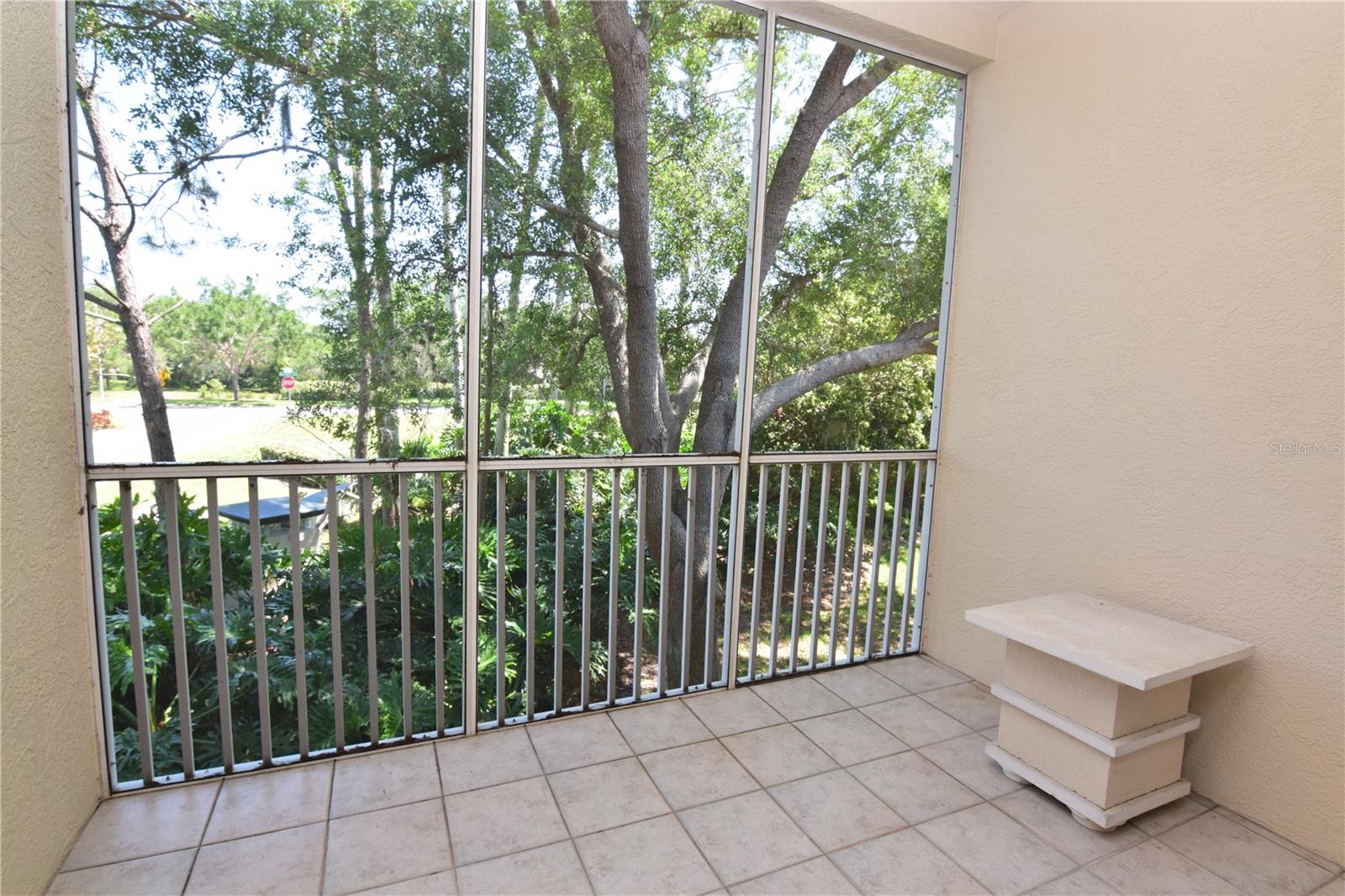 PINESTONE AT PALMER RANCH - Residential Lease