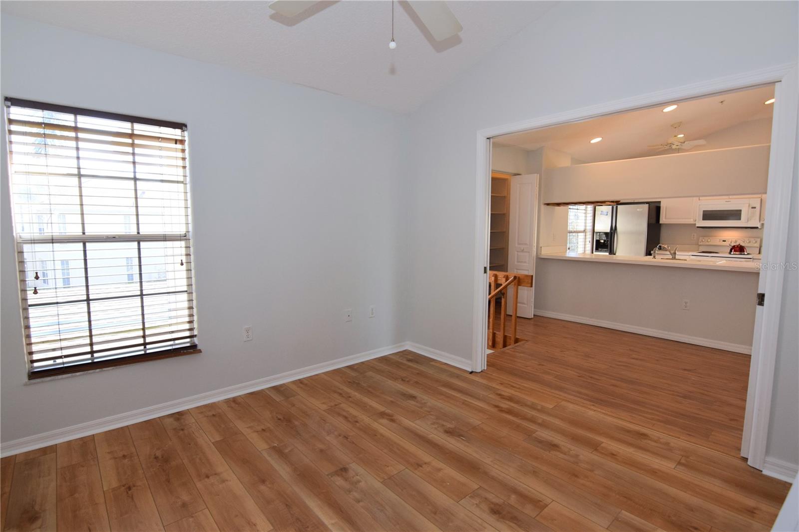 PINESTONE AT PALMER RANCH - Residential Lease