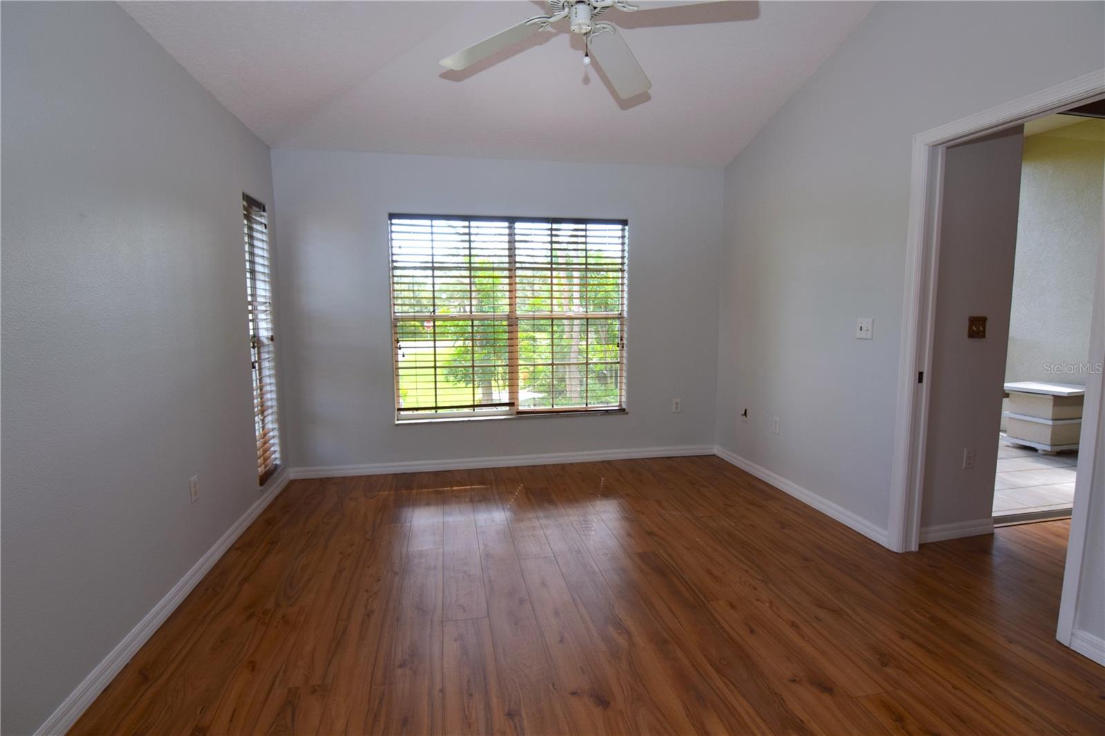PINESTONE AT PALMER RANCH - Residential Lease