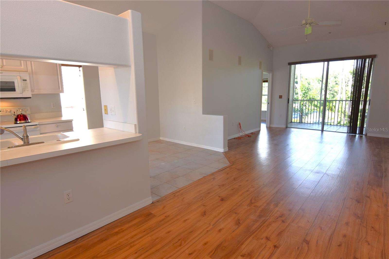 PINESTONE AT PALMER RANCH - Residential Lease