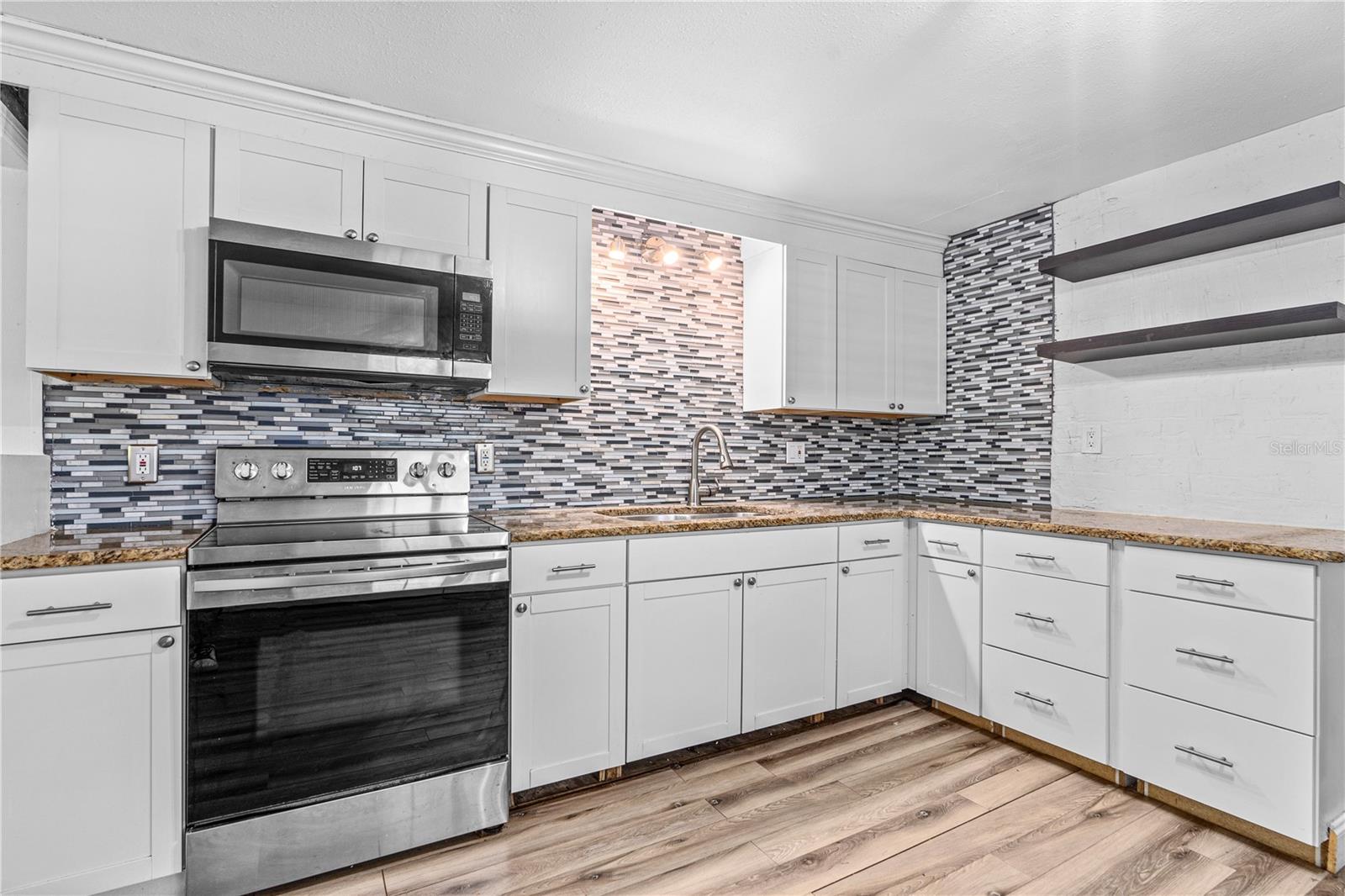 SUNNYSIDE 02 DAYTONA - Residential