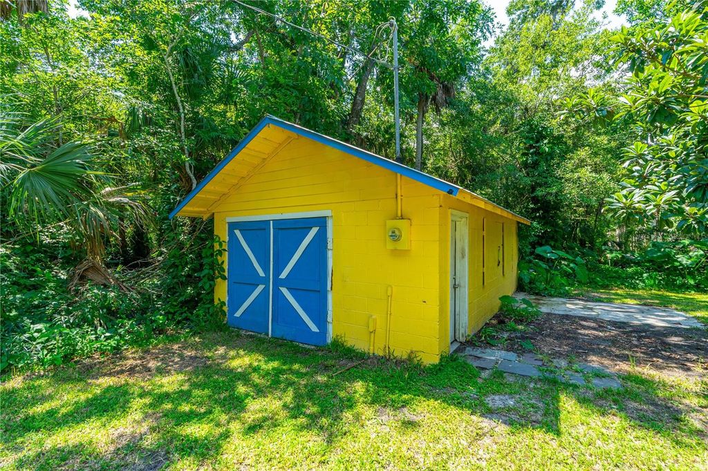 Photo of 814 Benecia Avenue, Daytona Beach, FL 32114 (MLS # FC316630)