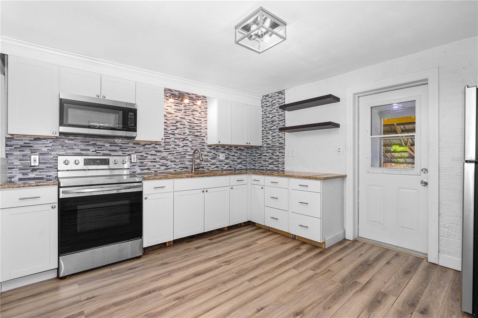 SUNNYSIDE 02 DAYTONA - Residential