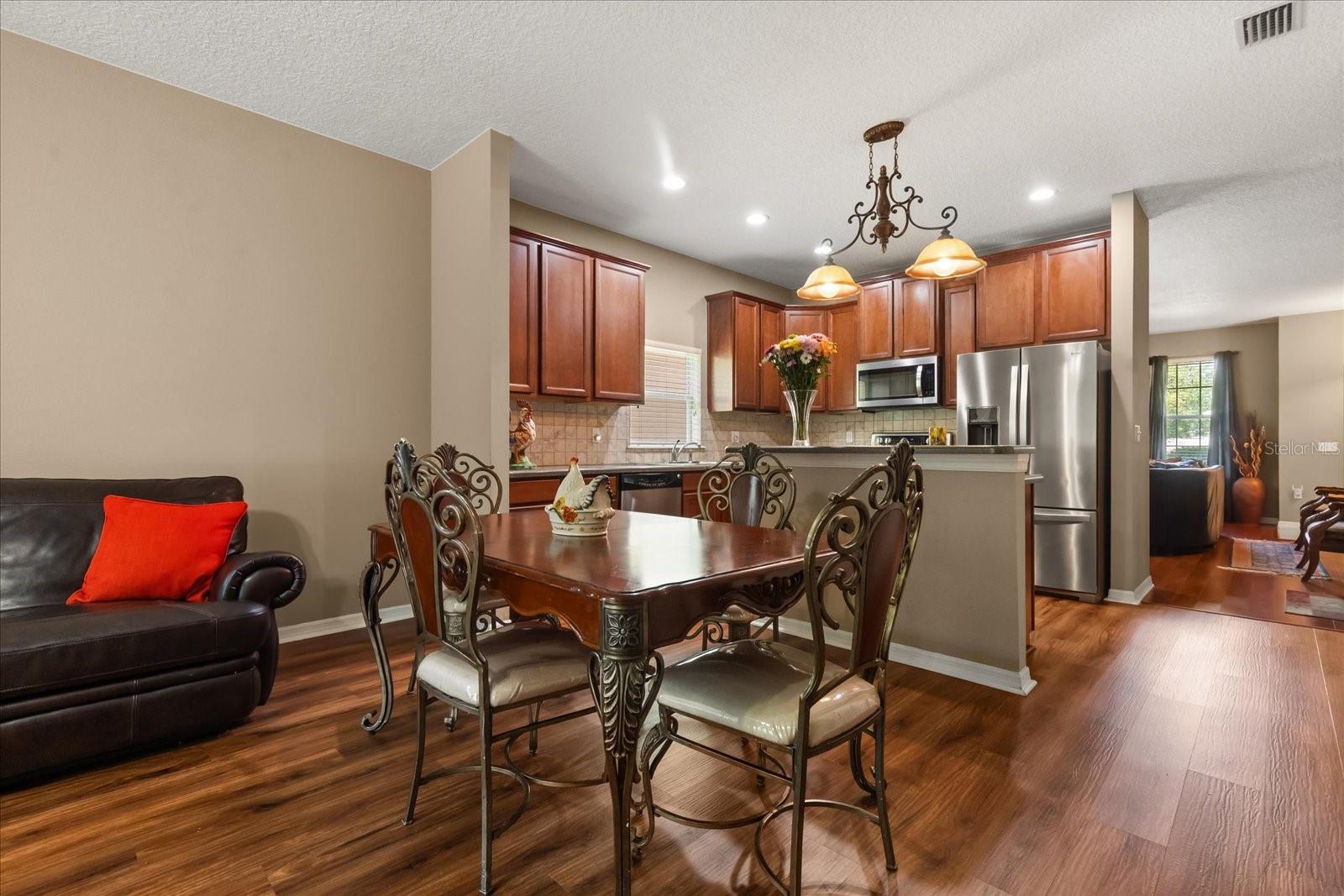 WHISPERING WOODS PH 1 - Residential