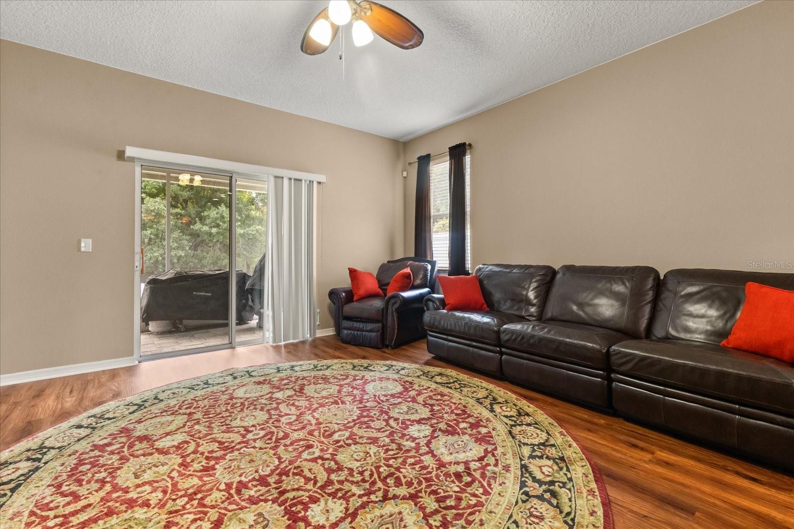 WHISPERING WOODS PH 1 - Residential