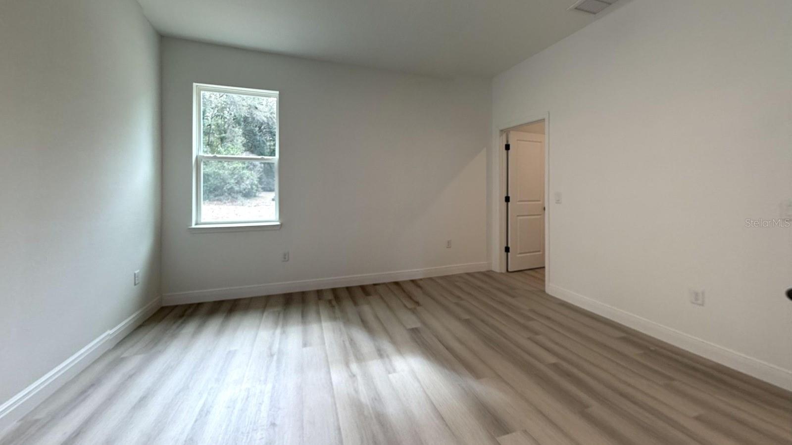 MARION OAKS UN ELEVEN - Residential