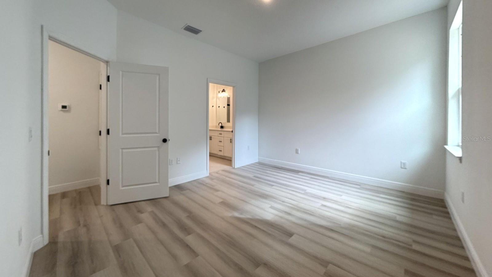 MARION OAKS UN ELEVEN - Residential
