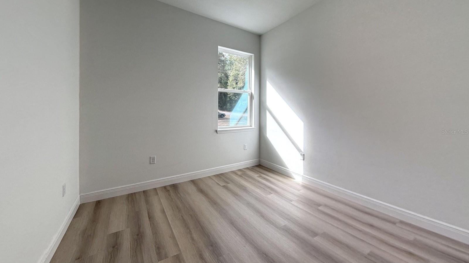 MARION OAKS UN ELEVEN - Residential