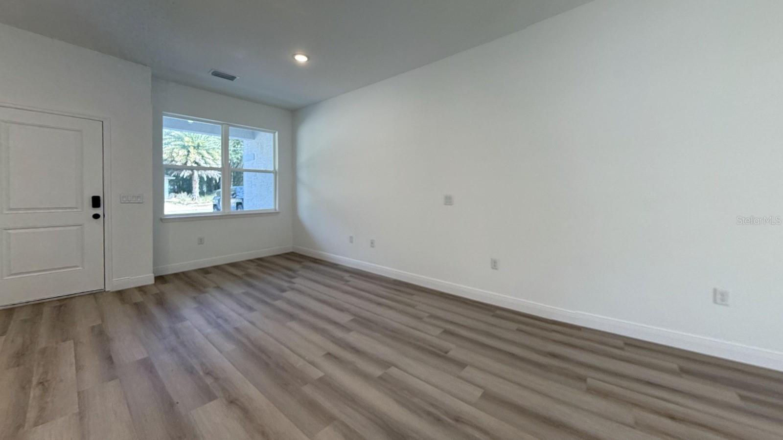 MARION OAKS UN ELEVEN - Residential